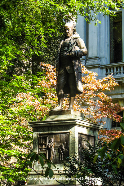 Ben Franklin Statue in Boston